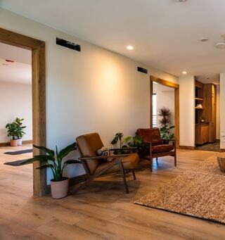 Tout Image 2 Alt Text